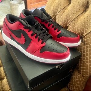 Jordan Men's Red and Black Sneakers